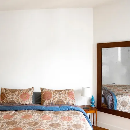 Apartment Chaleureux Parisien