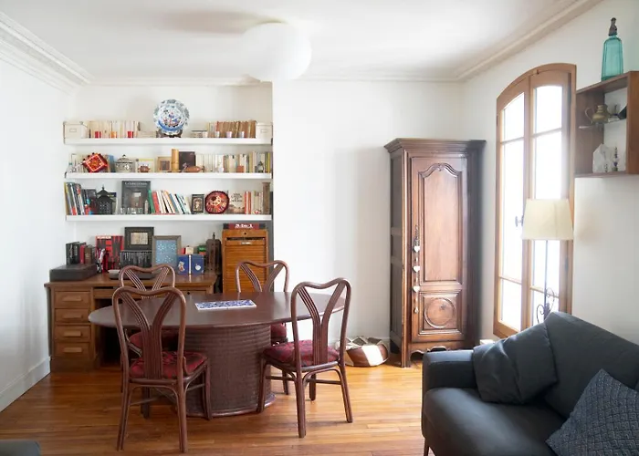 Chaleureux Parisien Appartement *